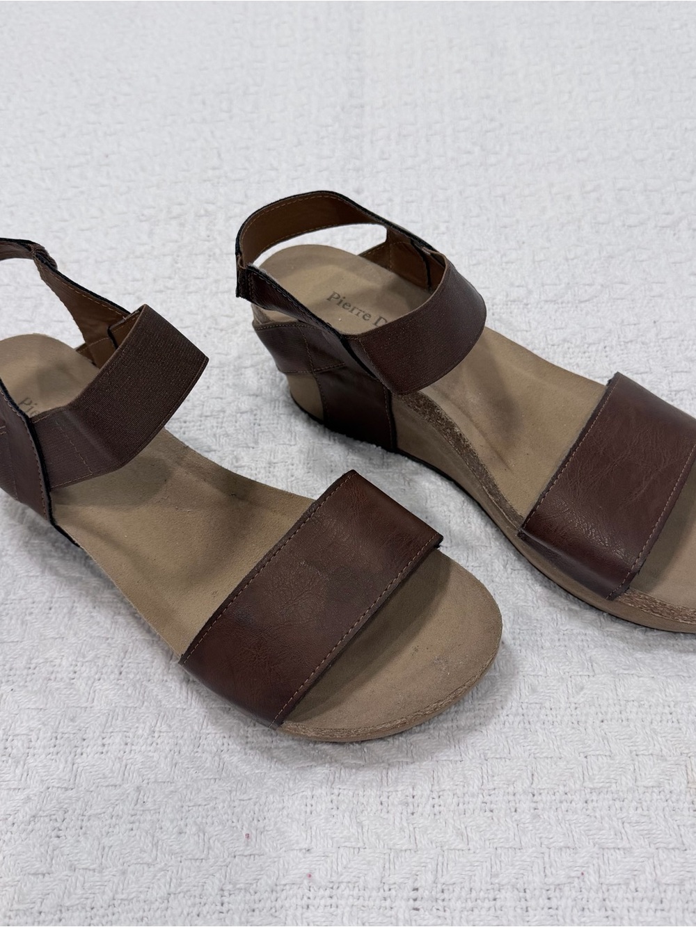 Pierre Dumas Brown Elastic Strap Wedge Sandals